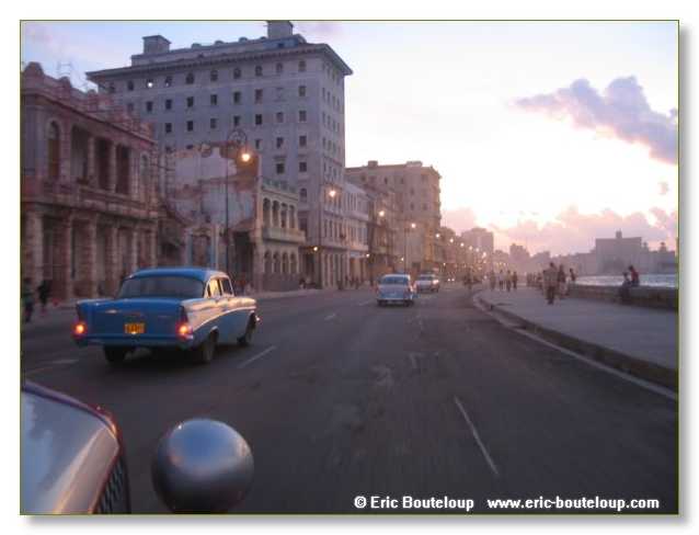 449_CUBA_2004