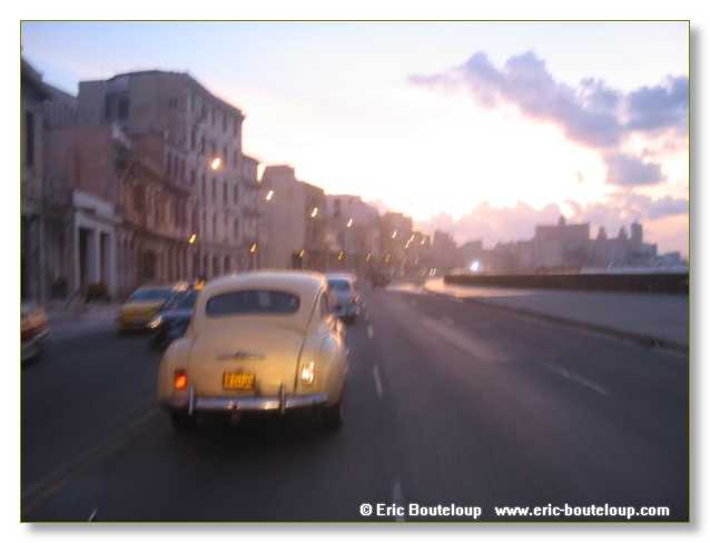 451_CUBA_2004