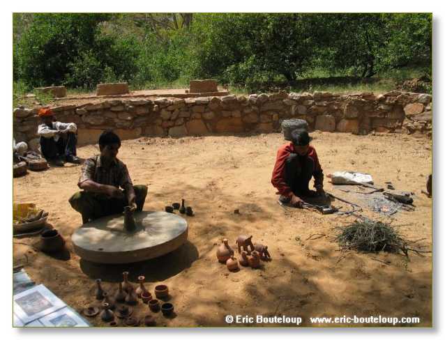 174_INDE_2003_Mars_Mandawa_Samode