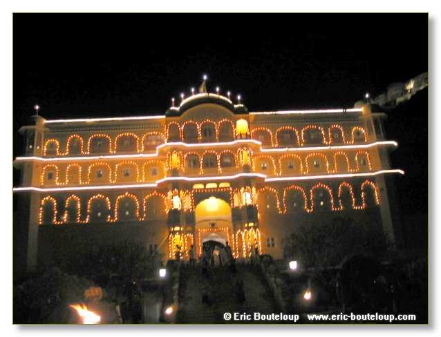 193_INDE_2003_Mars_Samode