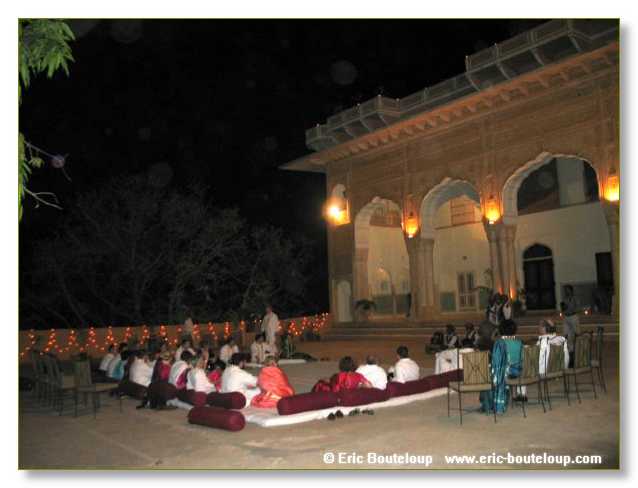 200_INDE_2003_Mars_Samode