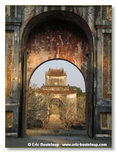 113_Splendeurs_d_Indochine_2005_02_03