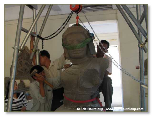 128_Splendeurs_d_Indochine_2005_02_03