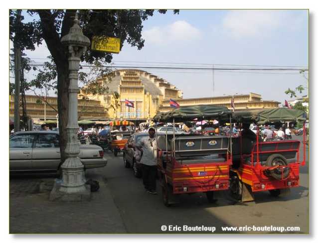 276_Splendeurs_d_Indochine_2005_02_03