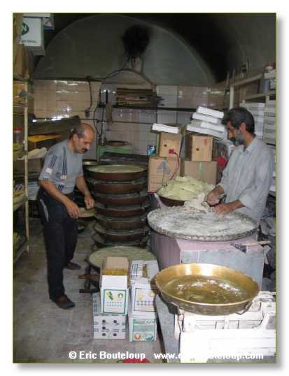 378_IRAN_2005