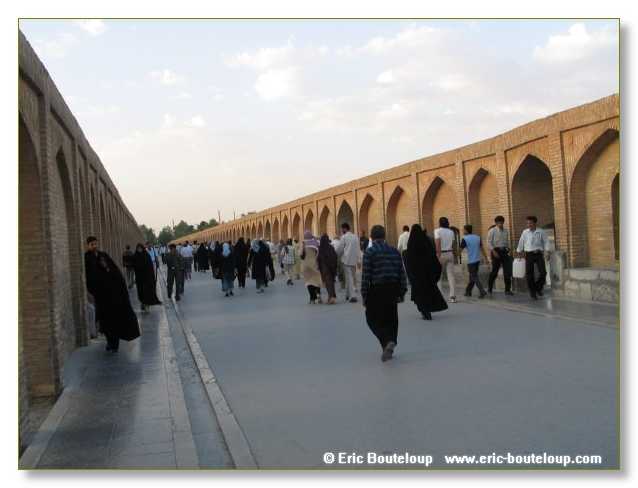 422_IRAN_2005