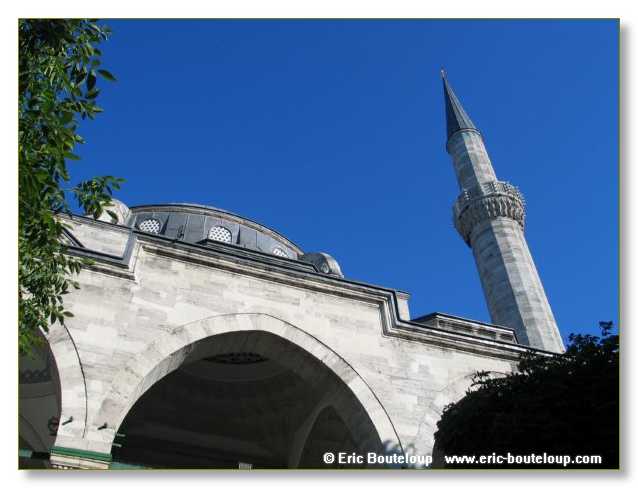 145_ISTANBUL_2005_juin