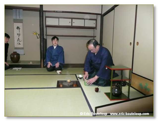 186_JAPON_Kyoto_meditation_Zen_et_Sakura_April_2008