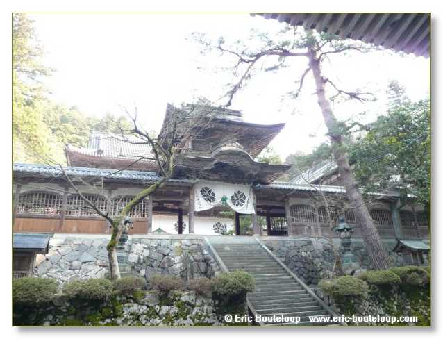 226_JAPON_Kyoto_meditation_Zen_et_Sakura_April_2008