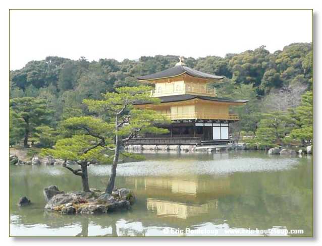 374_JAPON_Kyoto_meditation_Zen_et_Sakura_April_2008