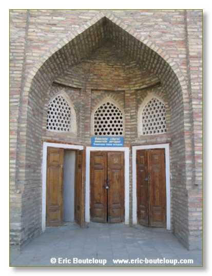 757_OUZBEKISTAN_2004_Chakri_Chab