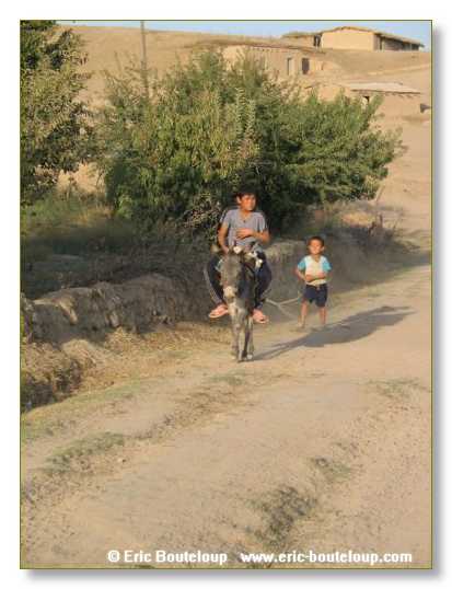 781_OUZBEKISTAN_2004_Chakri_Chab