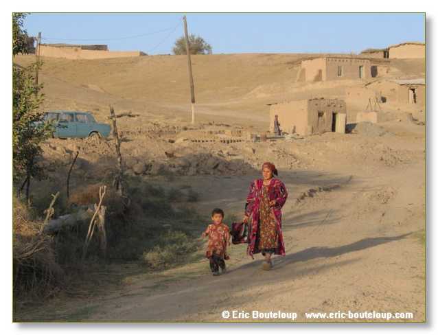 784_OUZBEKISTAN_2004_Chakri_Chab