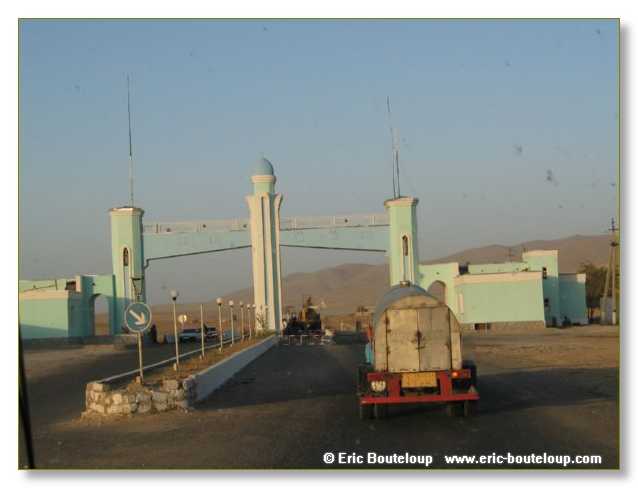 791_OUZBEKISTAN_2004_Chakri_Chab