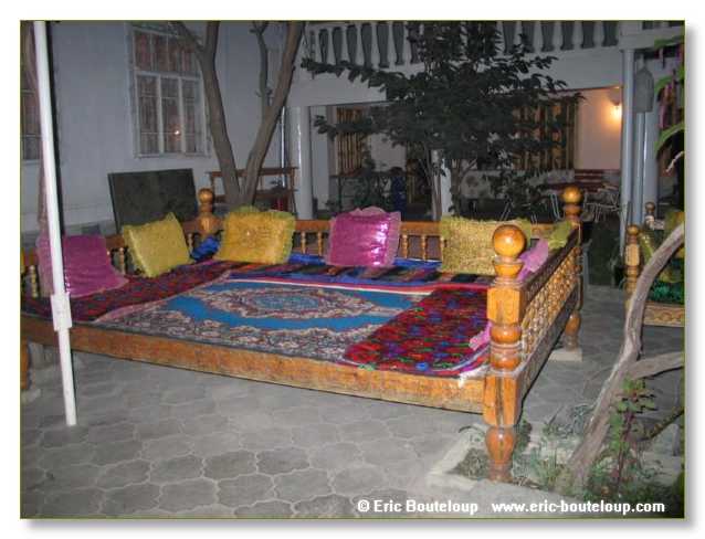 828_OUZBEKISTAN_2004_Chakri_Chab