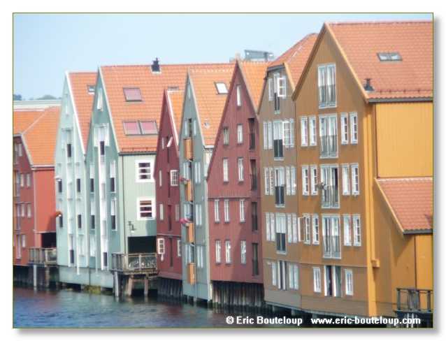 115_SCANDINAVIE_2006