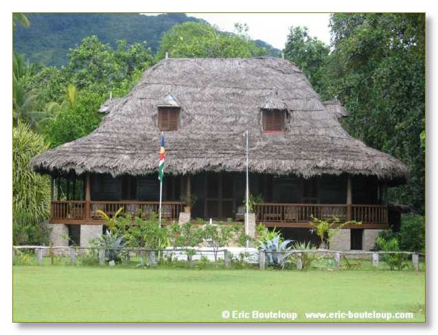 464_SEYCHELLES_2005_Mahe_