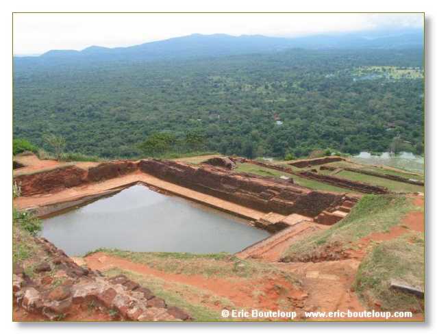 067_Sri_Lanka_2003_03