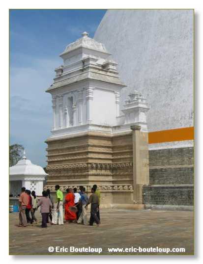 199_Sri_Lanka_2003_03