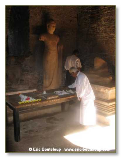 217_Sri_Lanka_2003_03