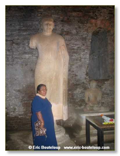 218_Sri_Lanka_2003_03