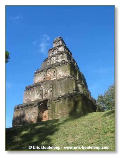 226_Sri_Lanka_2003_03