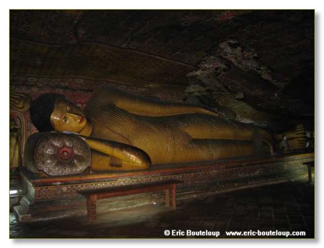256_Sri_Lanka_2003_03