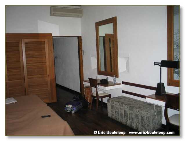 280_Sri_Lanka_2003_03