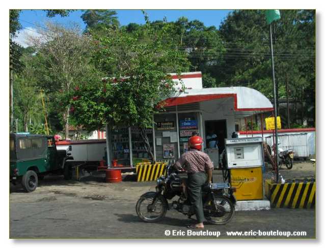 287_Sri_Lanka_2003_03