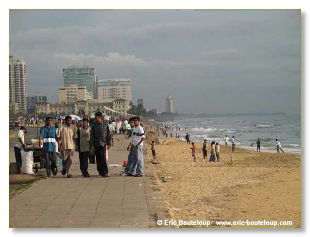 377_Sri_Lanka_2003_03