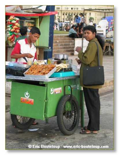 388_Sri_Lanka_2003_03