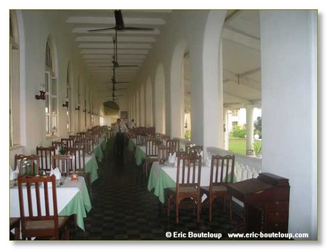 392_Sri_Lanka_2003_03