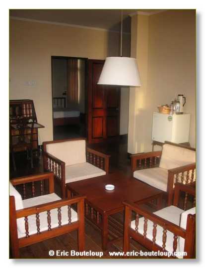 399_Sri_Lanka_2003_03