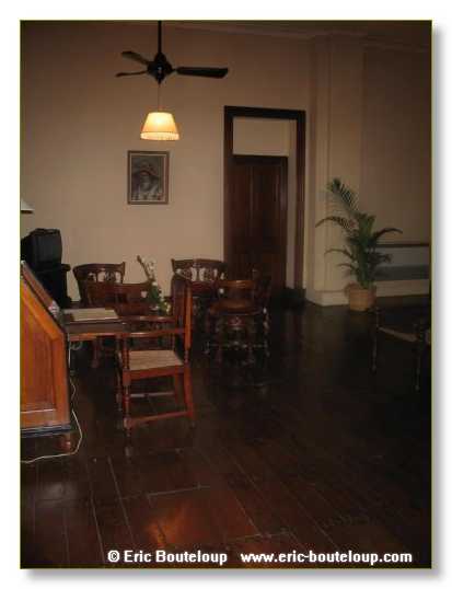 400_Sri_Lanka_2003_03